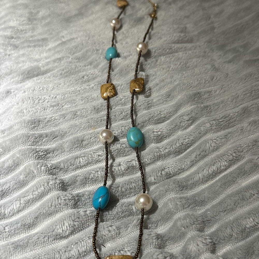 Lia Sophia Elegant Turquoise and Gold Necklace. EC
